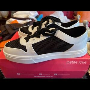 Active shoes. Brand Petite Jolie size 7 color black and white